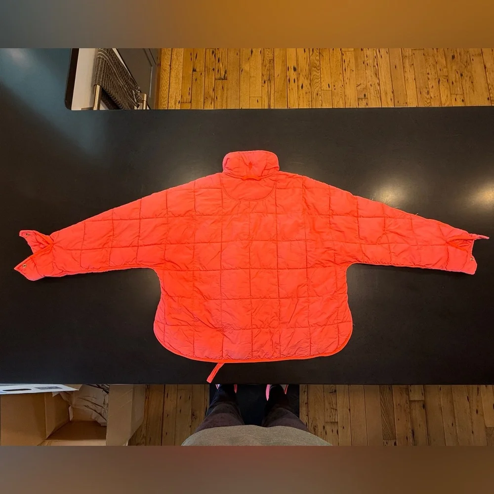 Free People Pippa Packable Puffer Jacket Bomber Size S NEW Neon Orange - Picture 8 of 12